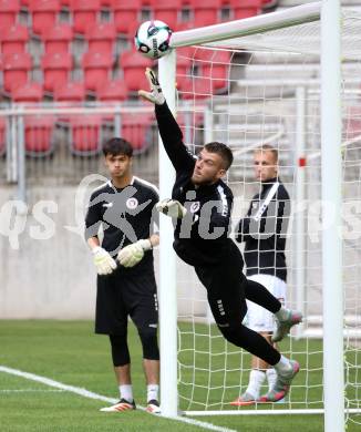Fussball 2. Liga. SK Austria Klagenfurt gegen FC Hertha Wels.. Adnan Kanuric  (Klagenfurt).  Klagenfurt, 26.9.2025.
Foto: Kuess
www.qspictures.net
---
pressefotos, pressefotografie, kuess, qs, qspictures, sport, bild, bilder, bilddatenbank
