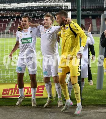 Fussball 2. Liga. SK Austria Klagenfurt gegen FC Hertha Wels. Leo Vielgut, Marc Andre Schmerboeck, Adnan Kanuric  (Klagenfurt).  Klagenfurt, 26.9.2025.
Foto: Kuess
www.qspictures.net
---
pressefotos, pressefotografie, kuess, qs, qspictures, sport, bild, bilder, bilddatenbank