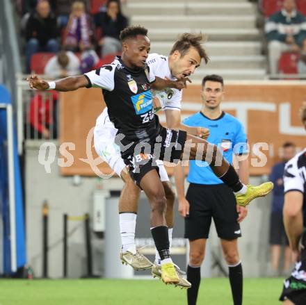 Fussball 2. Liga. SK Austria Klagenfurt gegen FC Hertha Wels. Leo Vielgut  (Klagenfurt), Abdoul Karim Conte   (Wels).  Klagenfurt, 26.9.2025.
Foto: Kuess
www.qspictures.net
---
pressefotos, pressefotografie, kuess, qs, qspictures, sport, bild, bilder, bilddatenbank