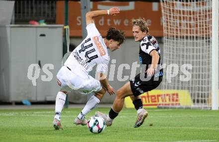 Fussball 2. Liga. SK Austria Klagenfurt gegen FC Hertha Wels. Elias Jandrisevits  (Klagenfurt),  Manuel Thurnwald  (Wels).  Klagenfurt, 26.9.2025.
Foto: Kuess
www.qspictures.net
---
pressefotos, pressefotografie, kuess, qs, qspictures, sport, bild, bilder, bilddatenbank