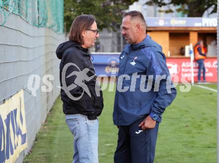 Fussball KÃ¤rntner Liga. SAK gegen Spittal.  Trainer Goran Jolic (SAK),  Trainer Richard Huber  (Spittal). Klagenfurt, am 3.10.2025.
Foto: Kuess
www.qspictures.net
---
pressefotos, pressefotografie, kuess, qs, qspictures, sport, bild, bilder, bilddatenbank