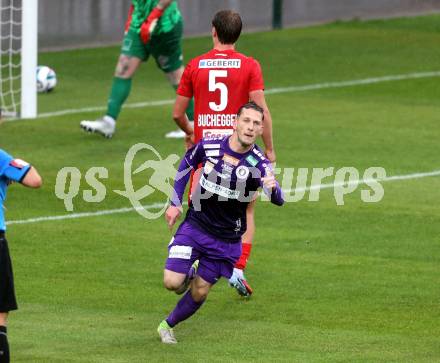 Fussball 2. Liga. SK Austria Klagenfurt gegen St. Poelten. Torjubel Marc Andre Schmerboeck  (Klagenfurt)..  Klagenfurt, 5.10..2025.
Foto: Kuess
www.qspictures.net
---
pressefotos, pressefotografie, kuess, qs, qspictures, sport, bild, bilder, bilddatenbank