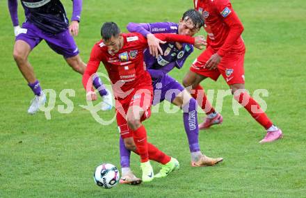 Fussball 2. Liga. SK Austria Klagenfurt gegen St. Poelten.  Marcel Krnjic (Klagenfurt),  Marco Hausjell  (St.Poelten).  Klagenfurt, 5.10..2025.
Foto: Kuess
www.qspictures.net
---
pressefotos, pressefotografie, kuess, qs, qspictures, sport, bild, bilder, bilddatenbank