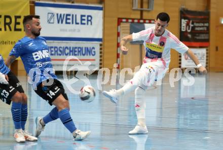 Futsal. Oesterreichische Futsal Liga. 1. OEFB Futsal Liga. . Carinthia Flamengo Futsal Club gegen FC Diamant Linz.  Armin Kahvedzic  (Carinthia Flamengo Futsal Club),  Stefan Krstic  (Linz).  Klagenfurt, 5.10..2025.
Foto: Kuess
www.qspictures.net
---
pressefotos, pressefotografie, kuess, qs, qspictures, sport, bild, bilder, bilddatenbank