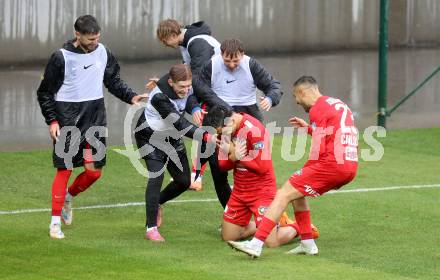 Fussball 2. Liga. SK Austria Klagenfurt gegen St. Poelten. Torjubel Furkan Dursun (St.Poelten).  Klagenfurt, 5.10..2025.
Foto: Kuess
www.qspictures.net
---
pressefotos, pressefotografie, kuess, qs, qspictures, sport, bild, bilder, bilddatenbank
