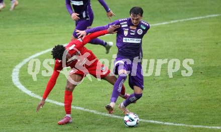 Fussball 2. Liga. SK Austria Klagenfurt gegen St. Poelten.  Marcel Krnjic  (Klagenfurt), Reinhard Azubuike Young  (St. Poelten).  Klagenfurt, 5.10..2025.
Foto: Kuess
www.qspictures.net
---
pressefotos, pressefotografie, kuess, qs, qspictures, sport, bild, bilder, bilddatenbank