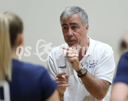 Volleyball Bundesliga. WVL. Women Volleyball League.  ATSC Wildcats gegen  Graz. Trainer Roberto Woelflin  (Wildcats). Klagenfurt, am 11.10.2025.
Foto: Kuess
www.qspictures.net
---
pressefotos, pressefotografie, kuess, qs, qspictures, sport, bild, bilder, bilddatenbank