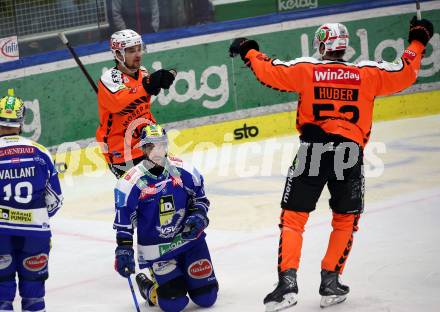 Eishockey ICE Bundesliga. VSV gegen Moser Medical Graz99ers.  Torjubel Frank Hora, Nick Swaney  (Graz). Villach, am 17.10.2025
Foto: Kuess
---
pressefotos, pressefotografie, kuess, qs, qspictures, sport, bild, bilder, bilddatenbank
