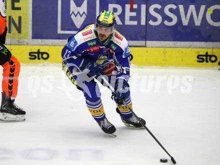 Eishockey Bundesliga. EC IDM Waermepumpen VSV gegen Moser Medical Graz99ers.  Adam Helewka  (VSV). Villach, am 17.10..2025.
Foto: Kuess
www.qspictures.net
---
pressefotos, pressefotografie, kuess, qs, qspictures, sport, bild, bilder, bilddatenbank