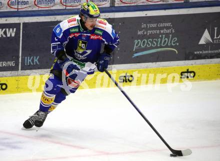 Eishockey Bundesliga. EC IDM Waermepumpen VSV gegen Moser Medical Graz99ers. Dylan Macpherson   (VSV). Villach, am 17.10..2025.
Foto: Kuess
www.qspictures.net
---
pressefotos, pressefotografie, kuess, qs, qspictures, sport, bild, bilder, bilddatenbank