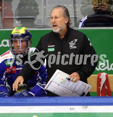 Eishockey Bundesliga. EC IDM Waermepumpen VSV gegen Moser Medical Graz99ers. Trainer Tray Tuomie   (VSV). Villach, am 17.10..2025.
Foto: Kuess
www.qspictures.net
---
pressefotos, pressefotografie, kuess, qs, qspictures, sport, bild, bilder, bilddatenbank