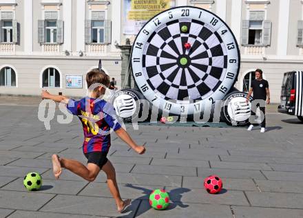 Fussball Bundesliga. Promotion Tour SK Sturm Graz.  Klagenfurt, am 18.8.2025.
Foto. Kuess
www.qspictures.net
---
pressefotos, pressefotografie, kuess, qs, qspictures, sport, bild, bilder, bilddatenbank