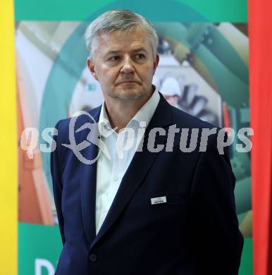 Pressenkonferenz Champions League Stocksport. Thomas Pompernigg (Vizepraesident Oesterreichischer Stocksportverband). Klagenfurt, am 16.9.2025.
Foto: Kuess
---
pressefotos, pressefotografie, kuess, qs, qspictures, sport, bild, bilder, bilddatenbank