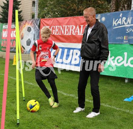 Fussball. Champ der Camps. Noel Ludwiger, Walter Ludescher. Klagenfurt, am 16.9.2025.
Foto: Kuess
www.qspictures.net
---
pressefotos, pressefotografie, kuess, qs, qspictures, sport, bild, bilder, bilddatenbank