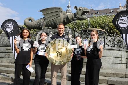 Fussball Bundesliga. Promotion Tour SK Sturm Graz.  Thomas Tebbich (Geschaeftsfuehrer Wirtschaft). Klagenfurt, am 18.8.2025.
Foto. Kuess
www.qspictures.net
---
pressefotos, pressefotografie, kuess, qs, qspictures, sport, bild, bilder, bilddatenbank