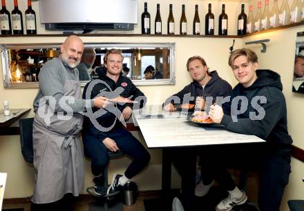 Eishockey Bundesliga. KAC. Gert Hoefferer, Thimo Nickl, Mathias From, Finn Van Ee.  Klagenfurt, am 10.10.2025.
Foto: Kuess
www.qspictures.net
---
pressefotos, pressefotografie, kuess, qs, qspictures, sport, bild, bilder, bilddatenbank
