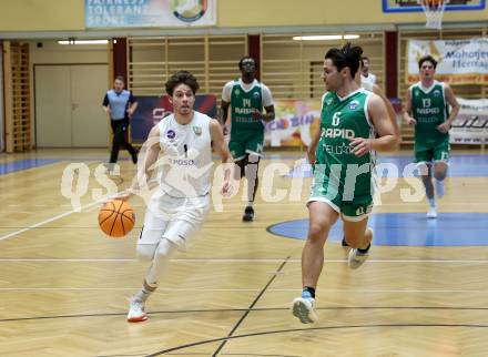 Basketball 2. Liga 2025/2026. Grunddurchgang 4. Runde.  KOS Celovec gegen Basketball Klub Rapid Wien. Simon Siencnik  (KOS),  Armin Zebardjedan (Wien). Klagenfurt, am 25.10.2025.
Foto: Kuess
---
pressefotos, pressefotografie, kuess, qs, qspictures, sport, bild, bilder, bilddatenbank