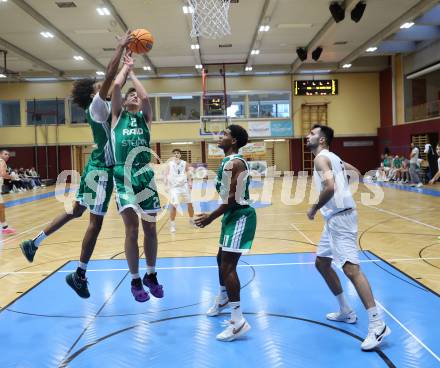 Basketball 2. Liga 2025/2026. Grunddurchgang 4. Runde.  KOS Celovec gegen Basketball Klub Rapid Wien.  Eric Jenner, Marko Djokovic, Lysander Gmeiner  (Wien). Klagenfurt, am 25.10.2025.
Foto: Kuess
---
pressefotos, pressefotografie, kuess, qs, qspictures, sport, bild, bilder, bilddatenbank
