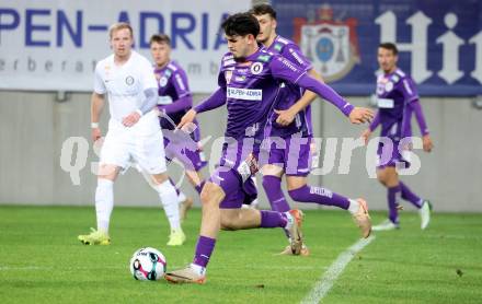 Fussball 2. Liga. SK Austria Klagenfurt gegen SK Sturm Graz II.  Almir Oda  (Klagenfurt).  Klagenfurt, 24.10..2025.
Foto: Kuess
www.qspictures.net
---
pressefotos, pressefotografie, kuess, qs, qspictures, sport, bild, bilder, bilddatenbank