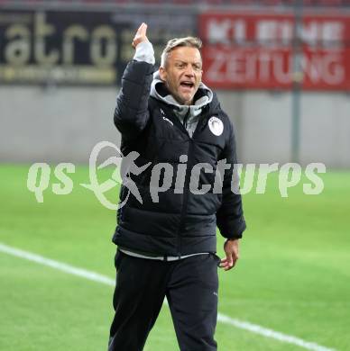 Fussball 2. Liga. SK Austria Klagenfurt gegen SK Sturm Graz II.  Trainer Rolf Landerl  (Klagenfurt).  Klagenfurt, 24.10..2025.
Foto: Kuess
www.qspictures.net
---
pressefotos, pressefotografie, kuess, qs, qspictures, sport, bild, bilder, bilddatenbank