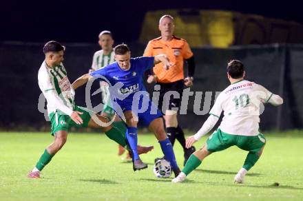 Fussball. Kaerntner Liga. Donau gegen Bleiburg.  Damjan Jovanovic (Donau),  Robert Matic (Bleiburg).  Klagenfurt, am 31.10.2025.
Foto: Kuess
www.qspictures.net
---
pressefotos, pressefotografie, kuess, qs, qspictures, sport, bild, bilder, bilddatenbank