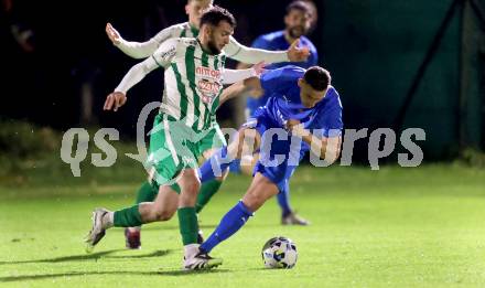 Fussball. Kaerntner Liga. Donau gegen Bleiburg.  Sufjan Sulemani (Donau),  Robert Matic (Bleiburg).  Klagenfurt, am 31.10.2025.
Foto: Kuess
www.qspictures.net
---
pressefotos, pressefotografie, kuess, qs, qspictures, sport, bild, bilder, bilddatenbank