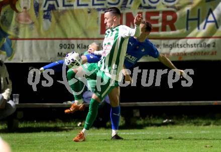 Fussball. Kaerntner Liga. Donau gegen Bleiburg. Enes Brdjanovic  (Donau),   Marcel Florian Primozic (Bleiburg).  Klagenfurt, am 31.10.2025.
Foto: Kuess
www.qspictures.net
---
pressefotos, pressefotografie, kuess, qs, qspictures, sport, bild, bilder, bilddatenbank