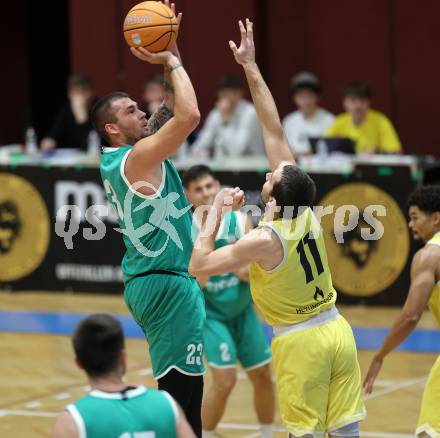 Basketball 2. Liga 2025/2026. Grunddurchgang 5. Runde.  Woerthersee Piraten gegen KOS Celovec.  Andreas Nuck (Piraten),  Nikolas Susa (KOS). Klagenfurt, am 1.11.2025.
Foto: Kuess
---
pressefotos, pressefotografie, kuess, qs, qspictures, sport, bild, bilder, bilddatenbank