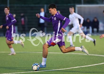 Fussball. Kaerntner Liga. SK Austria Klagenfurt Amateure gegen Matrei .   Adem Mustafic  (Austria Klagenfurt), ).  Klagenfurt, am  25.10.2025.
Foto: Kuess
www.qspictures.net
---
pressefotos, pressefotografie, kuess, qs, qspictures, sport, bild, bilder, bilddatenbank