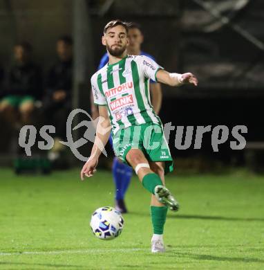 Fussball. Kaerntner Liga. Donau gegen Bleiburg.  Melvin Osmic  (Donau).  Klagenfurt, am 31.10.2025.
Foto: Kuess
www.qspictures.net
---
pressefotos, pressefotografie, kuess, qs, qspictures, sport, bild, bilder, bilddatenbank