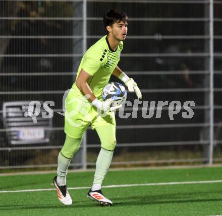 Fussball. Kaerntner Liga. SK Austria Klagenfurt Amateure gegen Matrei .   Alexander Turkin (Austria Klagenfurt).  Klagenfurt, am  25.10.2025.
Foto: Kuess
www.qspictures.net
---
pressefotos, pressefotografie, kuess, qs, qspictures, sport, bild, bilder, bilddatenbank