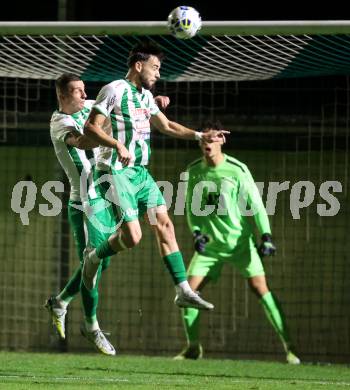 Fussball. Kaerntner Liga. Donau gegen Bleiburg. Melvin Osmic, Zoran Vukovic   (Donau).  Klagenfurt, am 31.10.2025.
Foto: Kuess
www.qspictures.net
---
pressefotos, pressefotografie, kuess, qs, qspictures, sport, bild, bilder, bilddatenbank