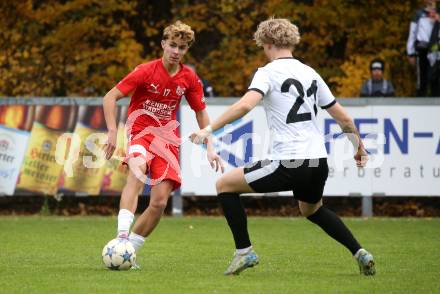 Fussball. Kaerntner Liga. KAC1909 gegen Spittal. Milan Luka Mosser  (KAC),  Stefan Kofler (Spittal).  Klagenfurt, am 2.11.2025.
Foto: Kuess
www.qspictures.net
---
pressefotos, pressefotografie, kuess, qs, qspictures, sport, bild, bilder, bilddatenbank