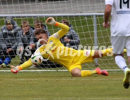 Fussball. Kaerntner Liga. Koettmannsdorf gegen Grafenstein. Andreas Sternig  (Koettmannsdorf).  Klagenfurt, am 8.11.2025.
Foto: Kuess
www.qspictures.net
---
pressefotos, pressefotografie, kuess, qs, qspictures, sport, bild, bilder, bilddatenbank