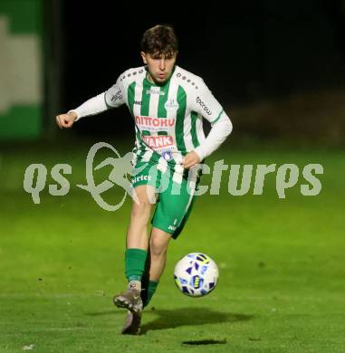 Fussball. Kaerntner Liga. Donau gegen Bleiburg. Andre Hubert Schmedler   (Donau).  Klagenfurt, am 31.10.2025.
Foto: Kuess
www.qspictures.net
---
pressefotos, pressefotografie, kuess, qs, qspictures, sport, bild, bilder, bilddatenbank