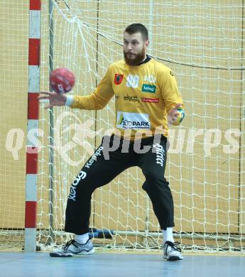 Handball Bundesliga. HLA. SC Ferlach gegen Voeslau.  Michal Martin Konecny  (SCF).  Ferlach, am 8.11.2025.
Foto: Kuess
www.qspictures.net
---
pressefotos, pressefotografie, kuess, qs, qspictures, sport, bild, bilder, bilddatenbank