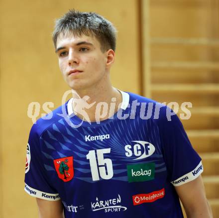 Handball Bundesliga. HLA. SC Ferlach gegen Voeslau.  Noel Besser   (SCF).  Ferlach, am 8.11.2025.
Foto: Kuess
www.qspictures.net
---
pressefotos, pressefotografie, kuess, qs, qspictures, sport, bild, bilder, bilddatenbank