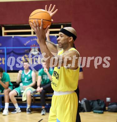 Basketball 2. Liga 2025/2026. Grunddurchgang 5. Runde.  Woerthersee Piraten gegen KOS Celovec. Shawn L. Ray  (Piraten). Klagenfurt, am 1.11.2025.
Foto: Kuess
---
pressefotos, pressefotografie, kuess, qs, qspictures, sport, bild, bilder, bilddatenbank