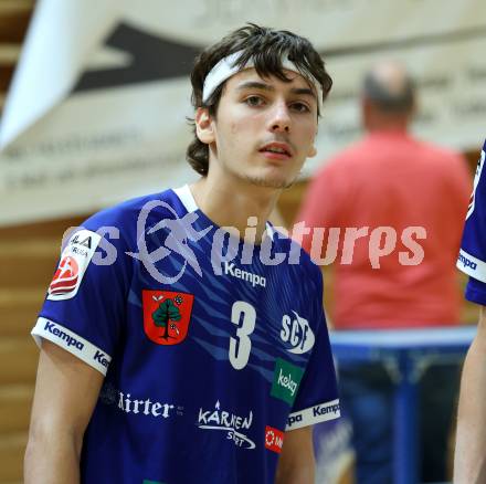 Handball Bundesliga. HLA. SC Ferlach gegen Voeslau.   Markus Buchbauer   (SCF).  Ferlach, am 8.11.2025.
Foto: Kuess
www.qspictures.net
---
pressefotos, pressefotografie, kuess, qs, qspictures, sport, bild, bilder, bilddatenbank
