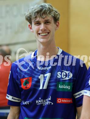 Handball Bundesliga. HLA. SC Ferlach gegen Voeslau.  Markus Kelih   (SCF).  Ferlach, am 8.11.2025.
Foto: Kuess
www.qspictures.net
---
pressefotos, pressefotografie, kuess, qs, qspictures, sport, bild, bilder, bilddatenbank