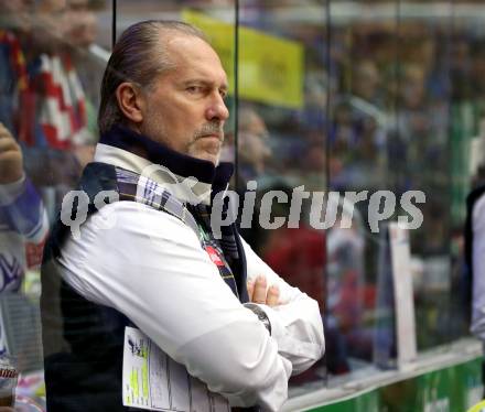 Eishockey ICE Bundesliga.  Winn2day ICE Hockey League. VSV gegen KAC.  Trainer Tray Tuomie  (VSV). Villach am 14.11.2025.
Foto: Kuess
www.qspictures.net
---
pressefotos, pressefotografie, kuess, qs, qspictures, sport, bild, bilder, bilddatenbank