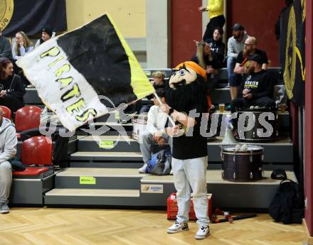 Basketball 2. Liga 2025/2026. Grunddurchgang 7. Runde.  Woerthersee Piraten gegen Traiskirchen Lions NexGen.  Maskottchen (Piraten),  Klagenfurt, am 15.11.2025.
Foto: Kuess
---
pressefotos, pressefotografie, kuess, qs, qspictures, sport, bild, bilder, bilddatenbank