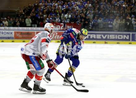 Eishockey ICE Bundesliga.  Winn2day ICE Hockey League. VSV gegen KAC. Nikita Scherbak   (VSV),  Jordan Murray  (KAC). Villach am 14.11.2025.
Foto: Kuess
www.qspictures.net
---
pressefotos, pressefotografie, kuess, qs, qspictures, sport, bild, bilder, bilddatenbank