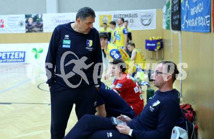 Volleyball Bundesliga. AVL. Austrian Volleyball League.   Aich/Dob gegen VBK Kelag Woerther-See-Loewen Klagenfurt. Trainer Matjaz Hafner, Co-Trainer Nejc Pusnik  (Aich/Dob). Bleiburg, am 15.11.2025.
Foto: Kuess
www.qspictures.net
---
pressefotos, pressefotografie, kuess, qs, qspictures, sport, bild, bilder, bilddatenbank