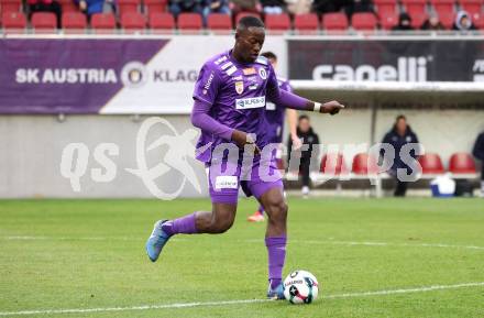 Fussball 2. Liga. SK Austria Klagenfurt gegen Amstetten.  Dimitrie Deumi Nappi  (Klagenfurt).  Klagenfurt, 22.11..2025.
Foto: Kuess
www.qspictures.net
---
pressefotos, pressefotografie, kuess, qs, qspictures, sport, bild, bilder, bilddatenbank