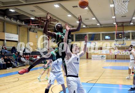 Basketball 2. Liga 2025/2026. Grunddurchgang 8. Runde.  KOS gegen Dornbirn Lions.  Samuel Seher (KOS), Aristote Bissokot  (Dornbirn). Klagenfurt, am 29.11.2025.
Foto: Kuess
---
pressefotos, pressefotografie, kuess, qs, qspictures, sport, bild, bilder, bilddatenbank