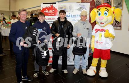 Kaernten Sport. Sportlermeeting. Arno Arthofer, Marcel Ropp (Tischtennis), Noah Laubreiter (Tischtennis), Peter Steiner (Wasserski). Klagenfurt, am 1.12.2025.
Foto: Kuess
www.qspictures.net
---
pressefotos, pressefotografie, kuess, qs, qspictures, sport, bild, bilder, bilddatenbank