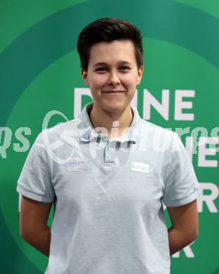 Kaernten Sport. Sportlermeeting. Bowling. Denise Stranner.  Klagenfurt, am 1.12.2025.
Foto: Kuess
www.qspictures.net
---
pressefotos, pressefotografie, kuess, qs, qspictures, sport, bild, bilder, bilddatenbank