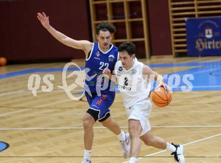 Basketball 2. Liga 2025/2026. Grunddurchgang 9. Runde.  KOS gegen Kufstein Towers.  Jure Bavdek (KOS), Daniele Kuchar  (Kufstein). Klagenfurt, am 8.12.2025.
Foto: Kuess
---
pressefotos, pressefotografie, kuess, qs, qspictures, sport, bild, bilder, bilddatenbank