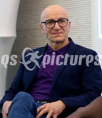 Fussball. Buchpraesentation 105 Jahre SK Austria Klagenfurt.  Ewald Tuermer.   Klagenfurt, am 10.12.2025.
Foto: Kuess
www.qspictures.net
---
pressefotos, pressefotografie, kuess, qs, qspictures, sport, bild, bilder, bilddatenbank